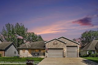 1812 Schoolhouse Road, Lansing, MI 48917