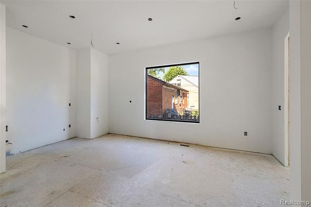 1845 Humphrey Avenue, Birmingham, MI 48009