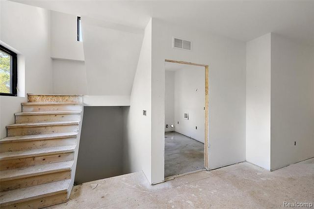 1845 Humphrey Avenue, Birmingham, MI 48009
