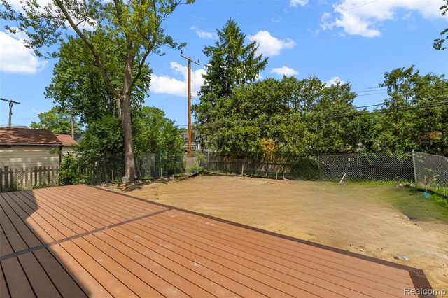 1845 Humphrey Avenue, Birmingham, MI 48009