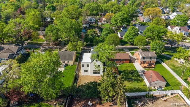 1845 Humphrey Avenue, Birmingham, MI 48009