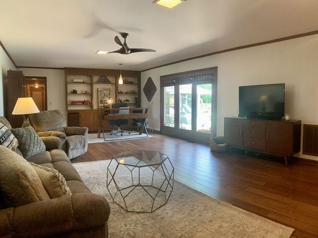 802 Shawnee Dr, Murfreesboro, TN 37130