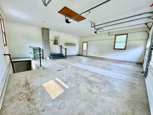 11333 Campbell Road, Mount Vernon, OH 43050