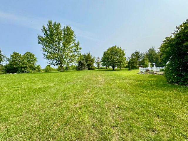 11333 Campbell Road, Mount Vernon, OH 43050