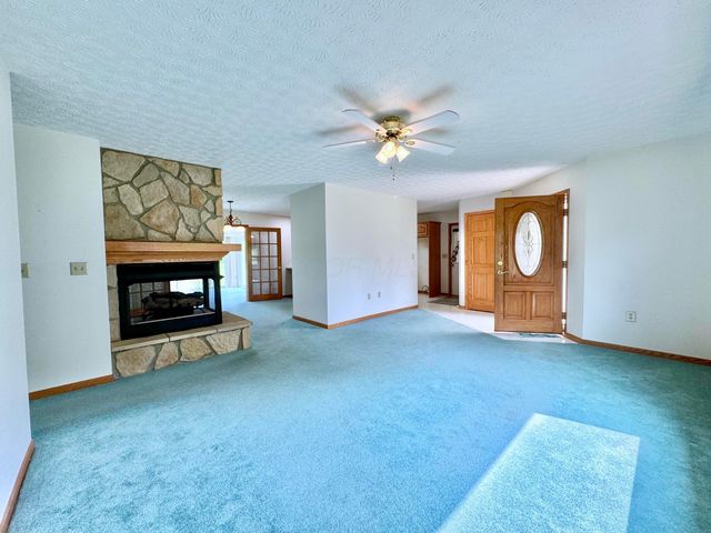 11333 Campbell Road, Mount Vernon, OH 43050