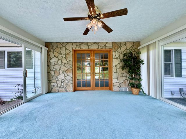 11333 Campbell Road, Mount Vernon, OH 43050