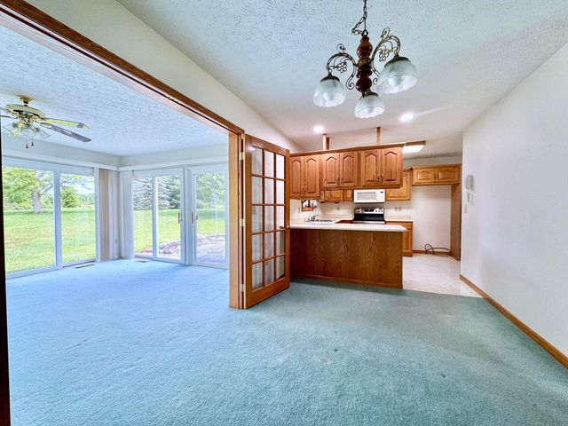 11333 Campbell Road, Mount Vernon, OH 43050