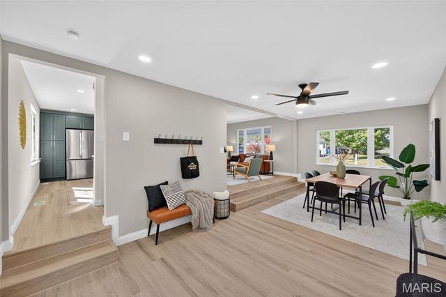 2907 Lyme Street, St Charles, MO 63301