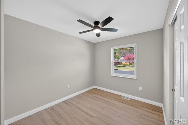 2907 Lyme Street, St Charles, MO 63301