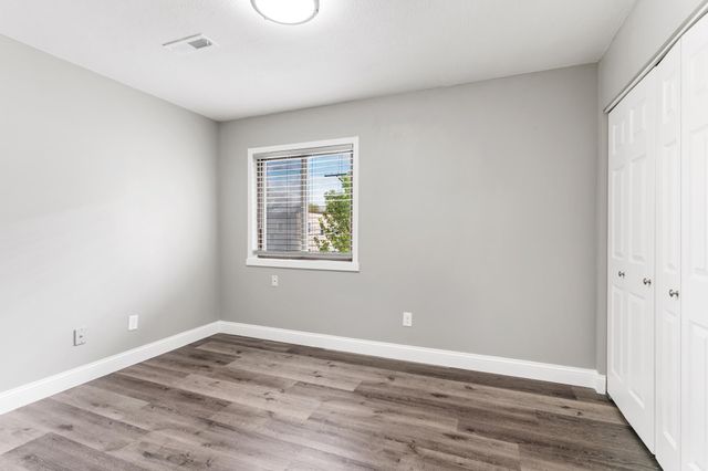 2443 Elliot Avenue, Minneapolis, MN 55404