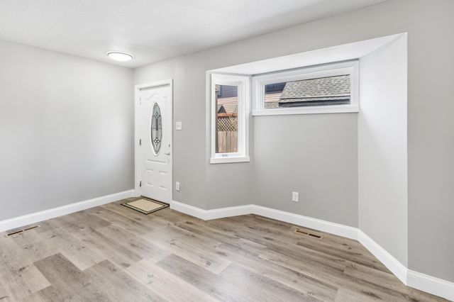 2443 Elliot Avenue, Minneapolis, MN 55404
