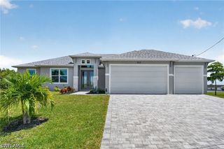 913 NW 33rd PL, Cape Coral, FL 33993
