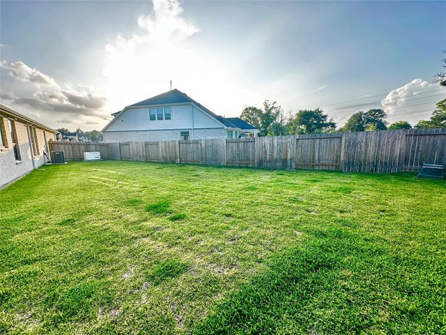 21122 Milazzo Park Trail, Tomball, TX 77377