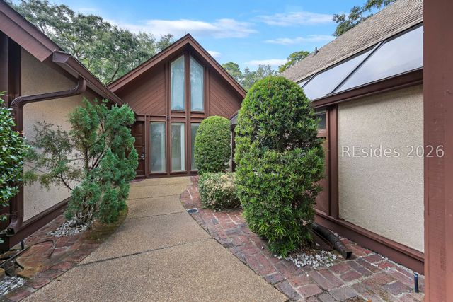 22 Sally Port Rd, Hilton Head Island, SC 29928