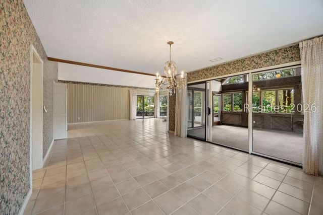 22 Sally Port Rd, Hilton Head Island, SC 29928