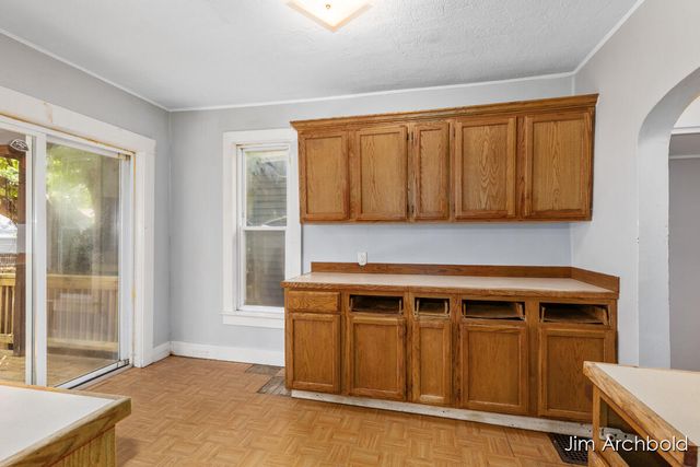 816 Jennette Avenue Nw, City Of Grand Rapids, MI 49504