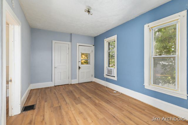 816 Jennette Avenue Nw, City Of Grand Rapids, MI 49504