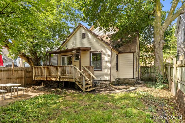 816 Jennette Avenue Nw, City Of Grand Rapids, MI 49504
