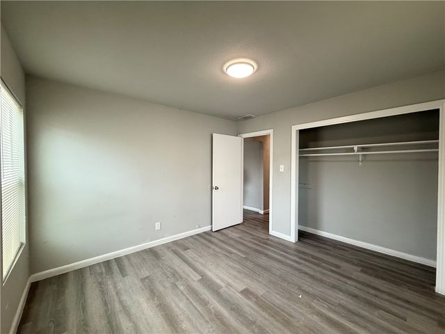1002 Vernon Dr, Corpus Christi, TX 78407
