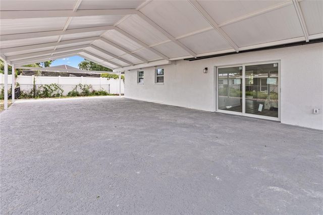 2917 W CLIFTON STREET, Tampa, FL 33614