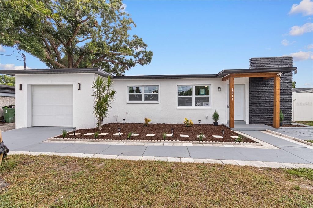 2917 W CLIFTON STREET, Tampa, FL 33614