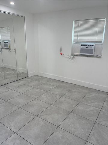 317 E 8th St 3, Hialeah, FL 33010