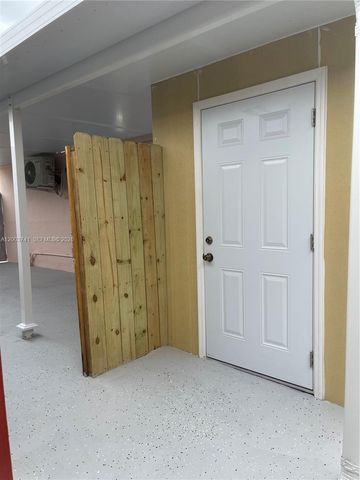 317 E 8th St 3, Hialeah, FL 33010