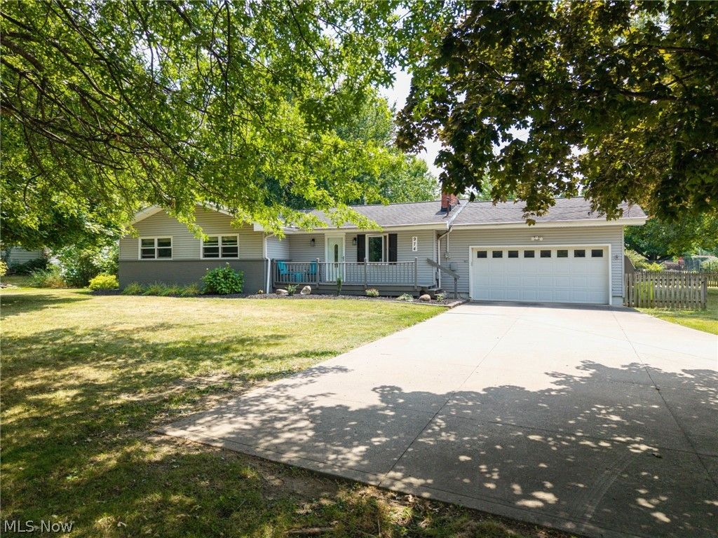 974 Skyland Drive, Macedonia, OH 44056