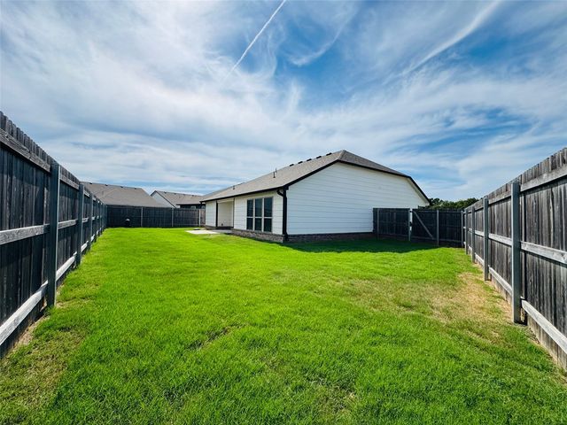 6615 S 18th Place, Broken Arrow, OK 74011
