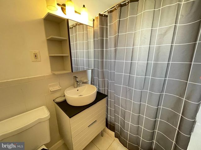 2211 MARK CT, Silver Spring, MD 20910