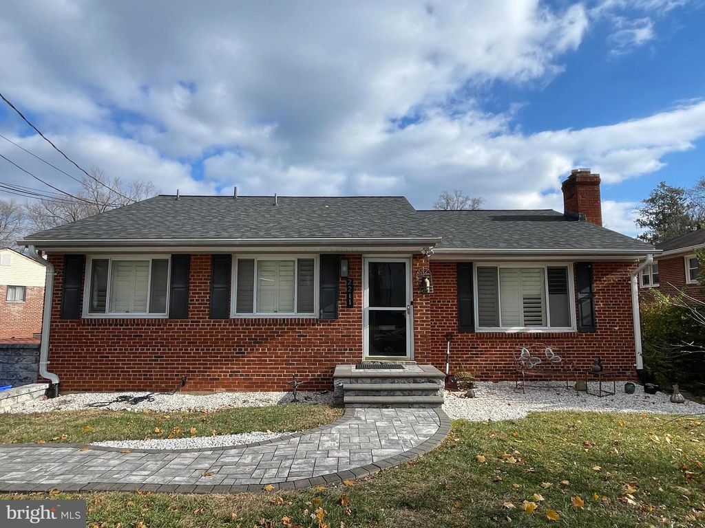 2211 MARK CT, Silver Spring, MD 20910