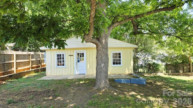428 15th Street, Cramerton, NC 28032