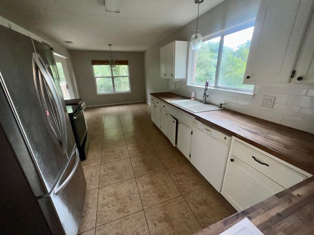 4746 Connor Drive, Crestview, FL 32539