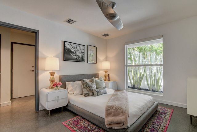 717 NE 1st Court, Delray Beach, FL 33483