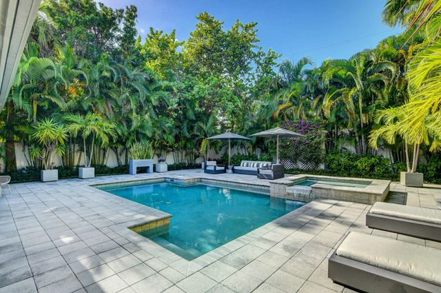 717 NE 1st Court, Delray Beach, FL 33483