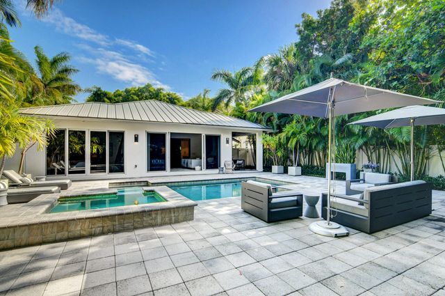 717 NE 1st Court, Delray Beach, FL 33483