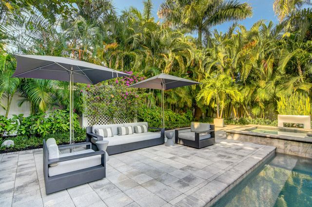 717 NE 1st Court, Delray Beach, FL 33483