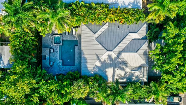 717 NE 1st Court, Delray Beach, FL 33483