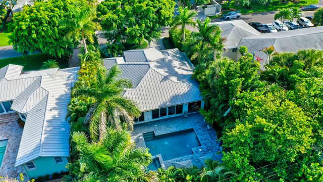 717 NE 1st Court, Delray Beach, FL 33483