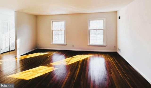 5807 OGDEN CT, Bethesda, MD 20816