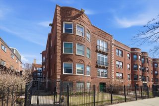 5953 N WINTHROP Avenue 1E, Chicago, IL 60660
