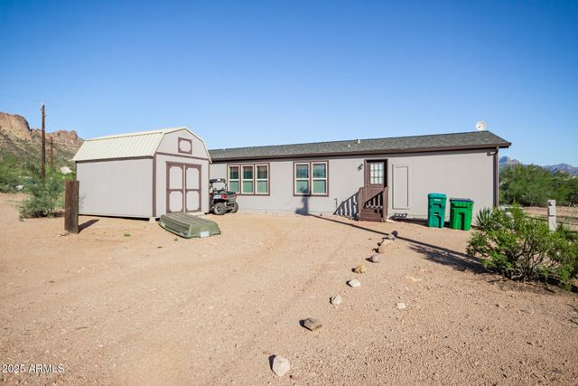 4753 N SAGUARO Drive, Apache Junction, AZ 85120