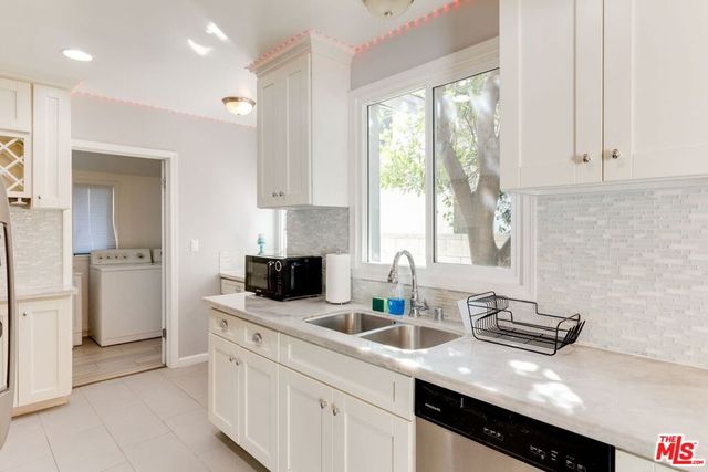 7553 GARDEN GROVE Avenue, Reseda, CA 91335
