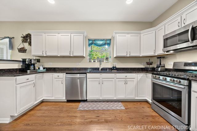 444 Cambridge Way, Bolingbrook, IL 60440
