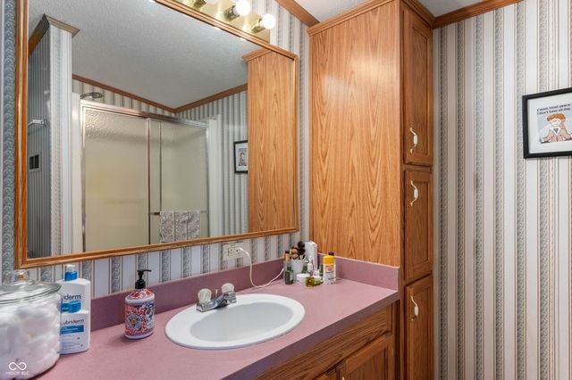 6717 S State Road 109, Knightstown, IN 46148