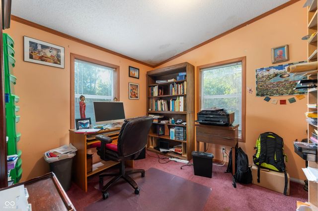 6717 S State Road 109, Knightstown, IN 46148