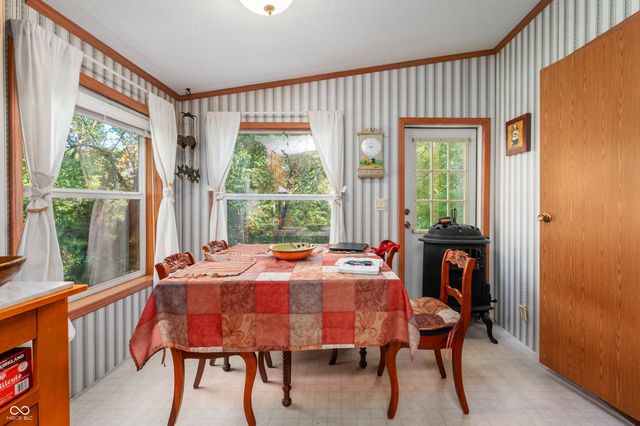 6717 S State Road 109, Knightstown, IN 46148