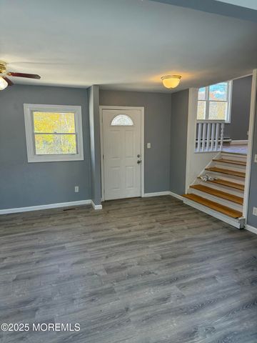 127 Mill Street, Toms River, NJ 08757