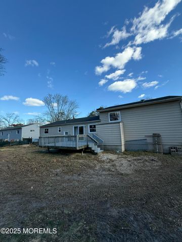 127 Mill Street, Toms River, NJ 08757