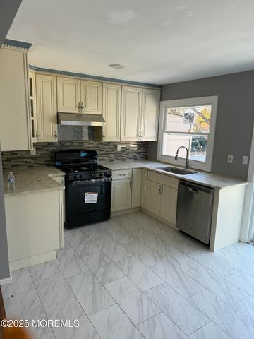 127 Mill Street, Toms River, NJ 08757